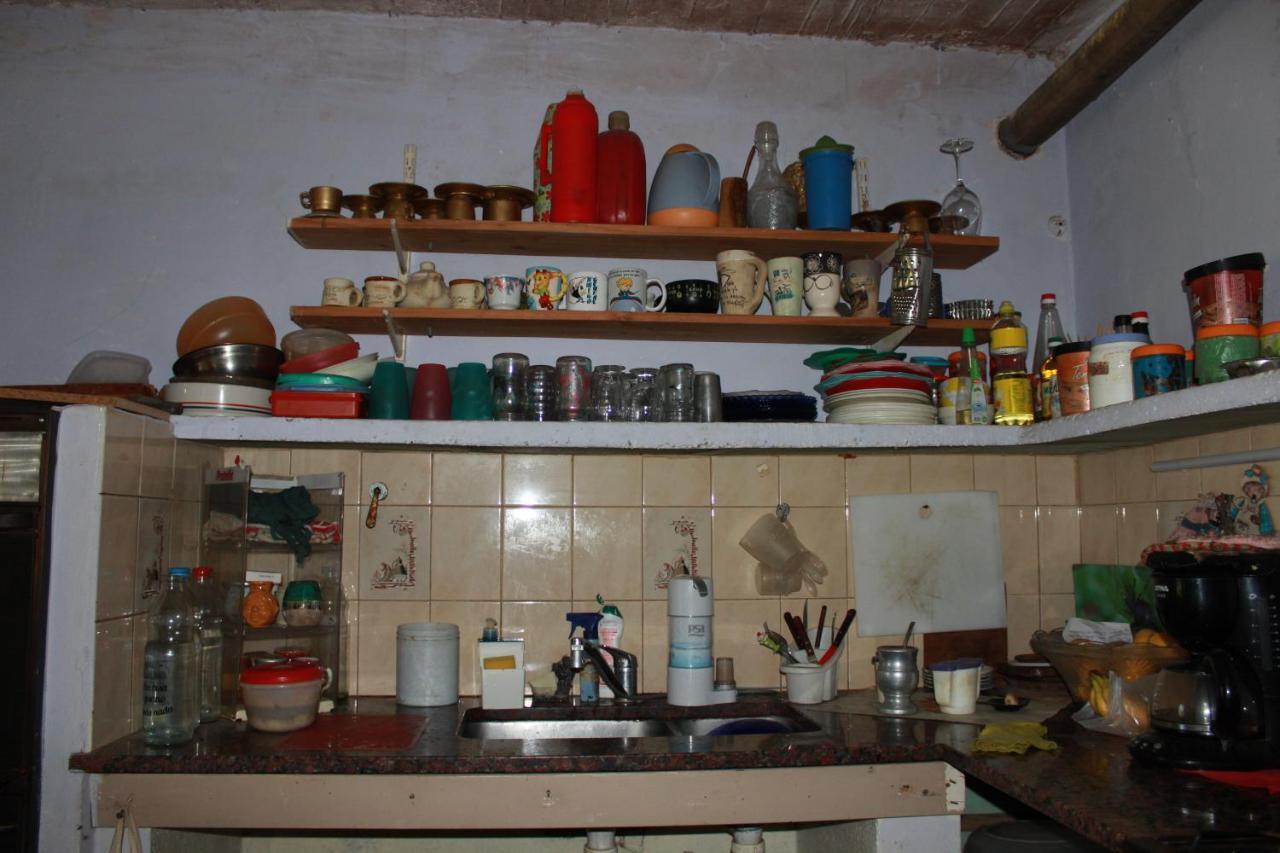 Hostel La Casa Del Patio Bb Bahía Blanca Екстериор снимка