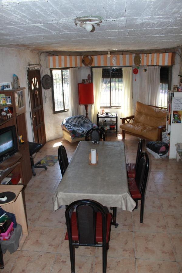 Hostel La Casa Del Patio Bb Bahía Blanca Екстериор снимка