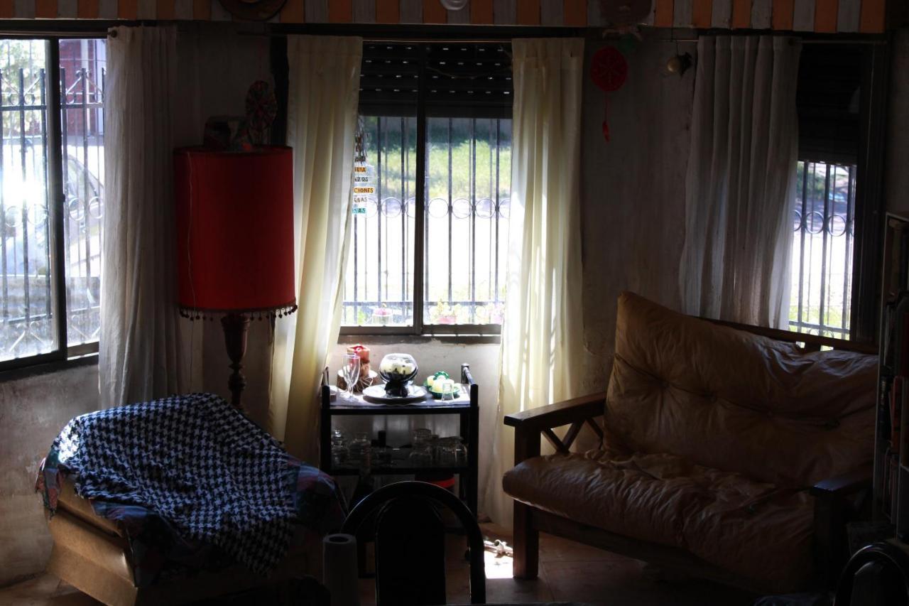 Hostel La Casa Del Patio Bb Bahía Blanca Екстериор снимка